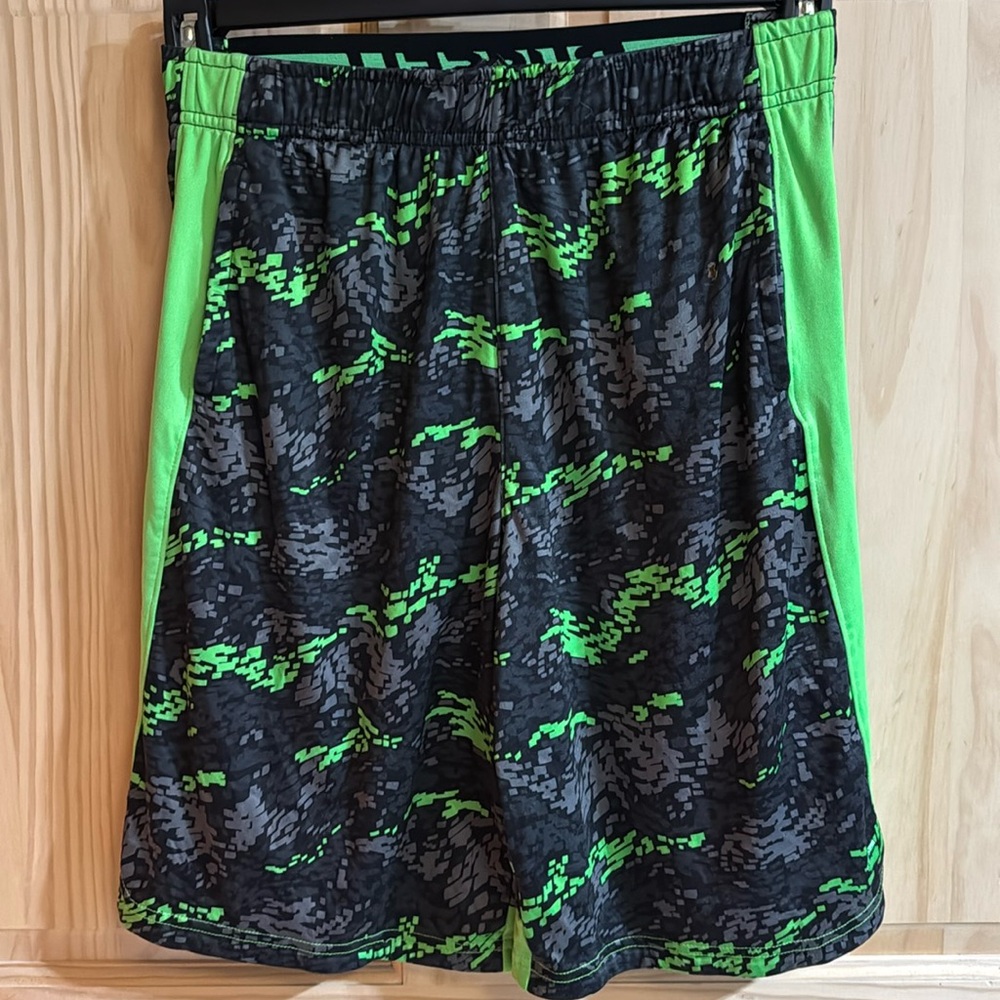 Men's Green Camo Shorts